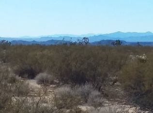 3185 E Boriana Mine Rd, Yucca, AZ 86438