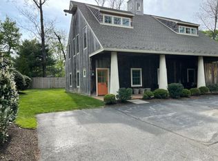 411 W Conestoga Rd #100, Devon, PA 19333