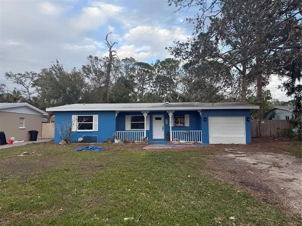 4933 Venetian Blvd NE, Saint Petersburg, FL 33703