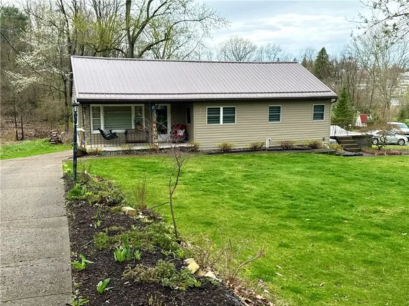 99 Logan Rd, Imperial, PA 15126