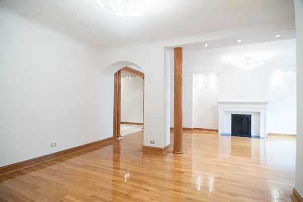 Rented by WAM Partners - William Moses Co. | media 33