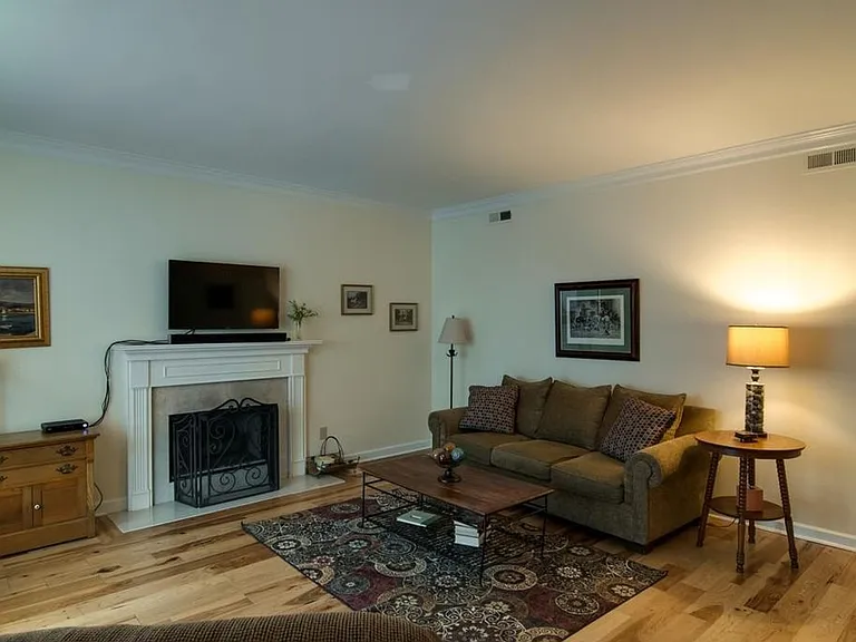 3105 Dudley Ave — Photo 7