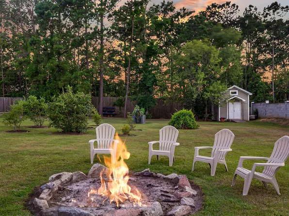 410 Old Fort Dr, Ladson, SC 29456