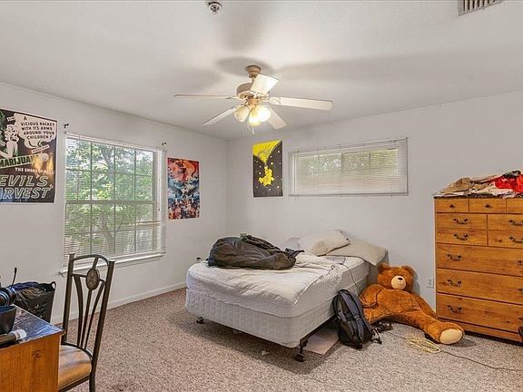 5th image of 615 N Woodward Ave #2