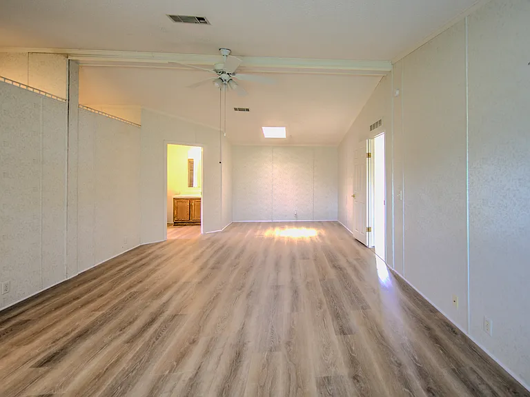 108 Poehnert Rd — Photo 16