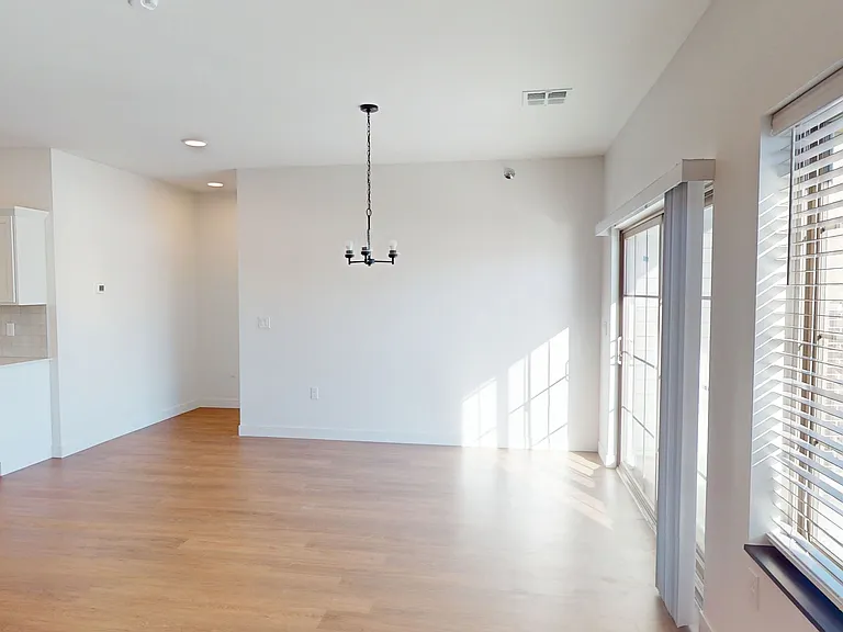 Autumn Townhomes — Photo 15