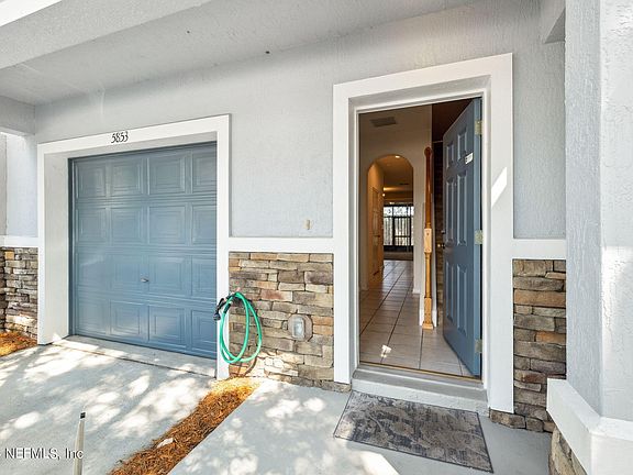 3rd image of 5853 PARKSTONE CROSSING Drive