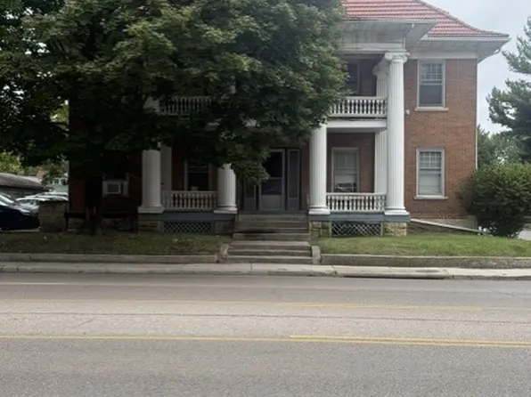 900 N Limestone St, Springfield, OH 45503