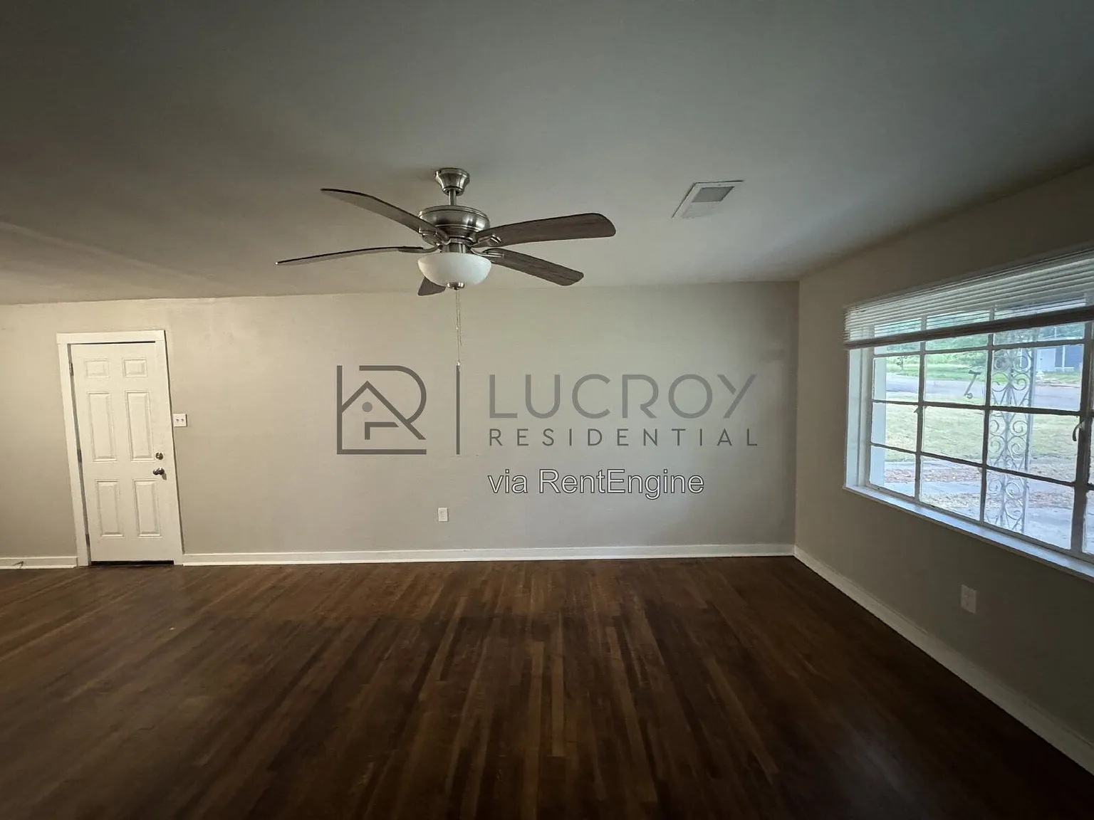 3 bed, 1.0 bath, 1190 sqft, $1,100 — Photo 4