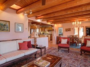 1009 Sierra Del Norte, Santa Fe, NM 87501