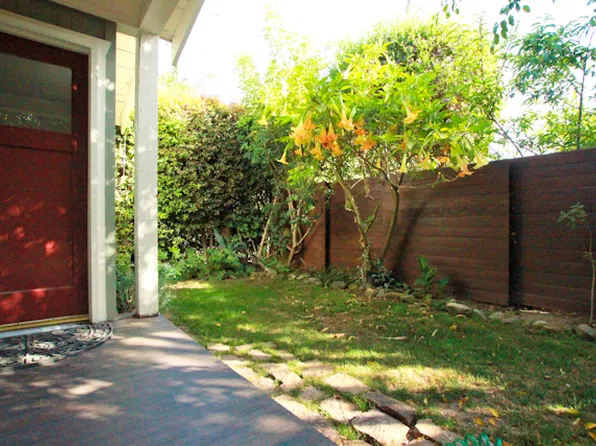 1520 1/2 Bath St, Santa Barbara, CA 93101