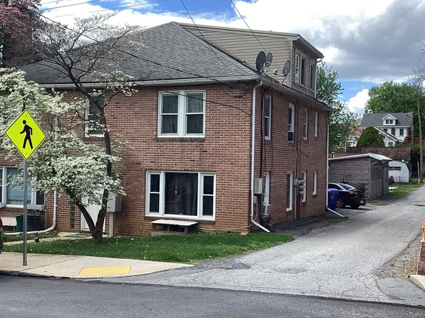 208 N. Potomac Street, 208 N Potomac St #6, Waynesboro, PA 17268