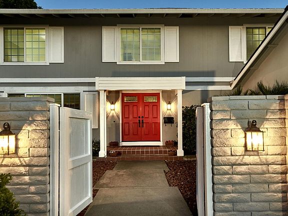 3rd image of 1002 Burlwood Dr
