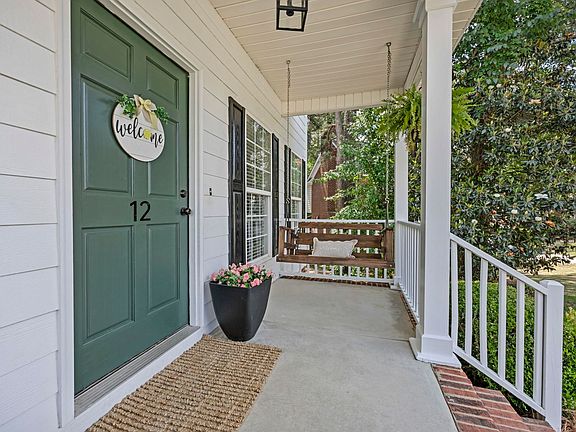5th image of 12 W Canterbury Ct