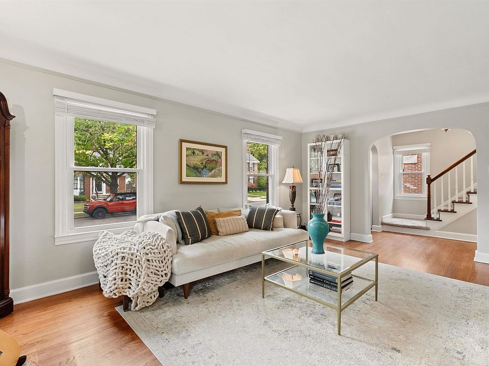 409 Madison St, photo 12