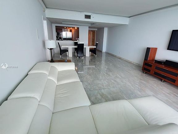 4th image of 1331 Brickell Bay Dr APT 4405