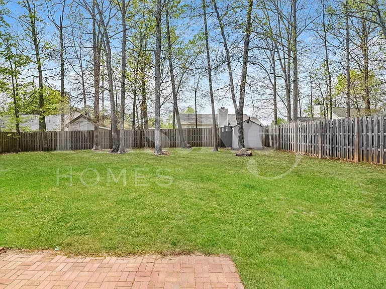 116 Holly Mountain Rd — Photo 15