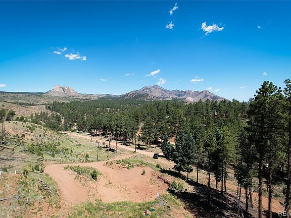 3rd image of 14800 Evergreen Place