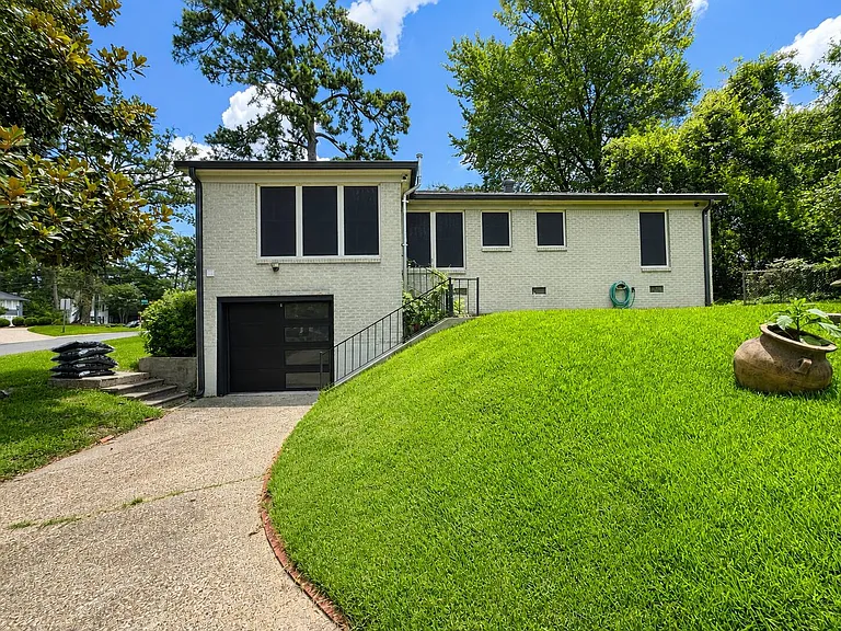 4204 Fairfield Ave — Photo 10