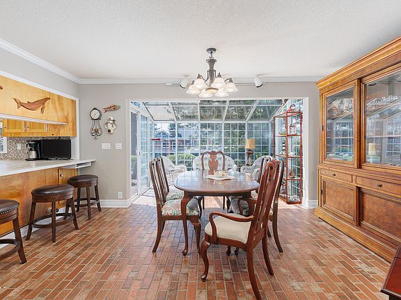 5th image of 9235 Trout Pl