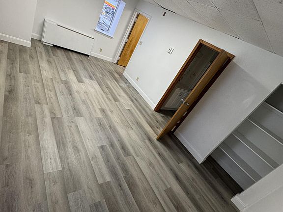 5th image of 232 Main St #205