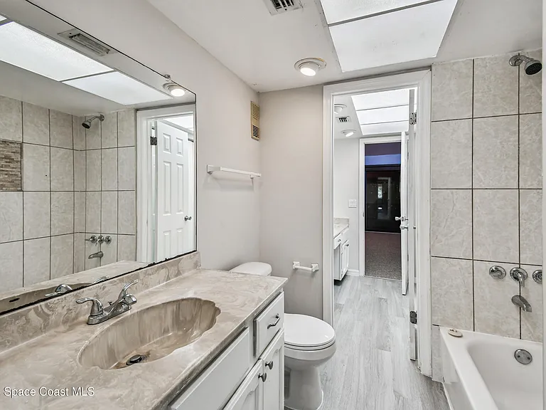 3687 Royal Oak Dr #6 — Photo 14
