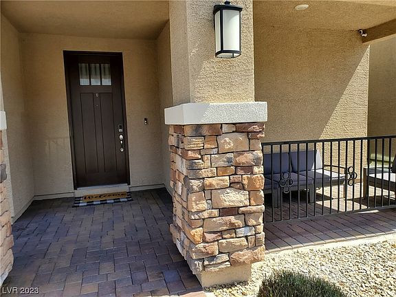 2nd image of 4124 Fossatello Ave
