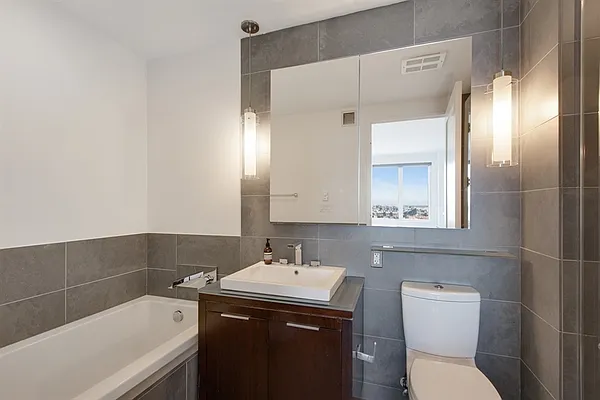 Rented by Corcoran | media 17