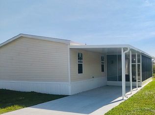 122 Lake Dell Dr, Dundee, FL 33838