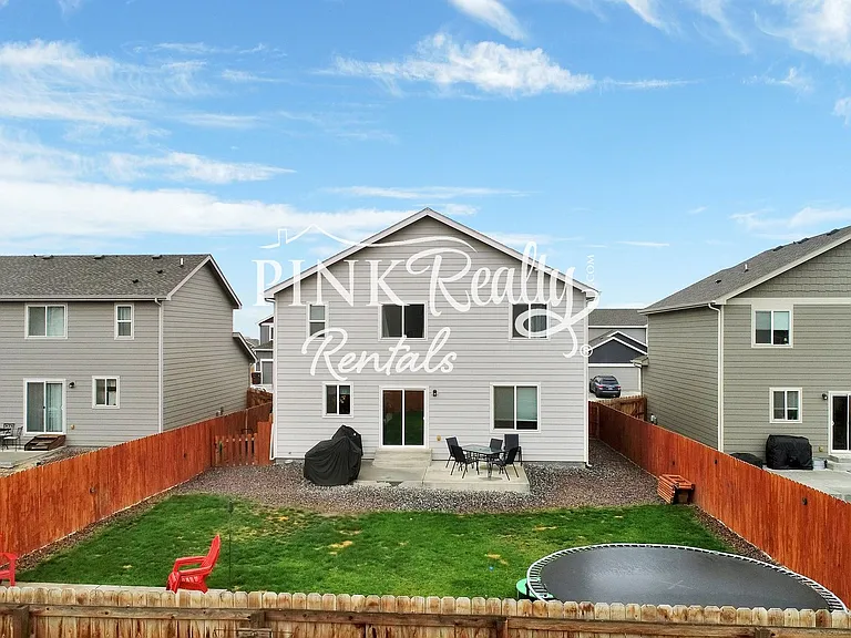 10887 Pigeon Dr — Photo 3
