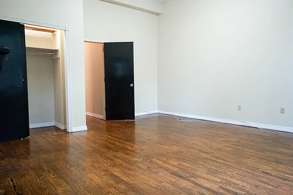 Rented by Station Cities | media 16