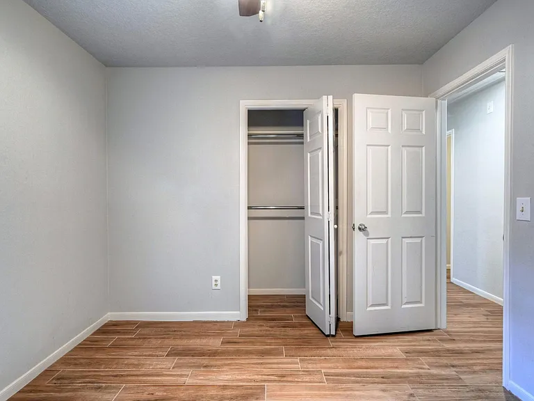 15 White Bark Pl — Photo 27
