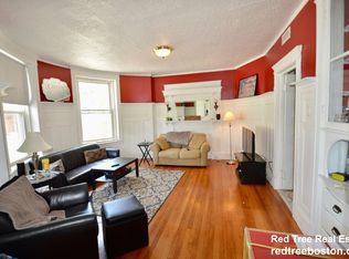 1908 Beacon St #2A, Brookline, MA 02445