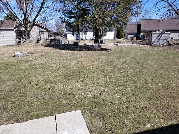 Huge yard with fire pit