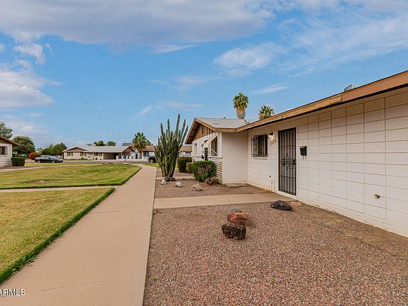 2nd image of 7127 W MARIPOSA Street