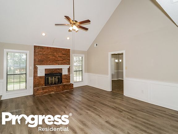 5th image of 7708 Autumn Creek Dr