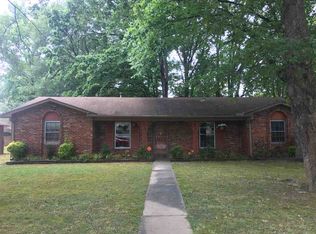 1203 Runnymead Ave SW, Decatur, AL 35601