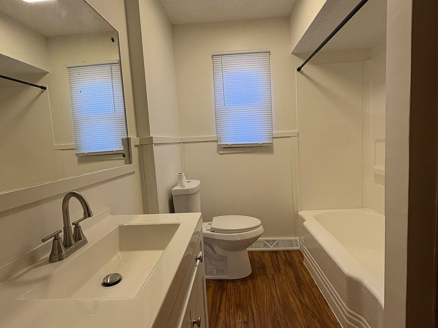 2 bed, $1,150 — Photo 4