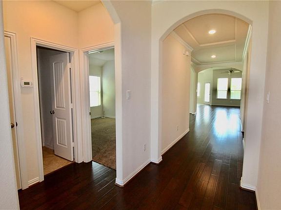 4th image of 1100 Arvada Dr