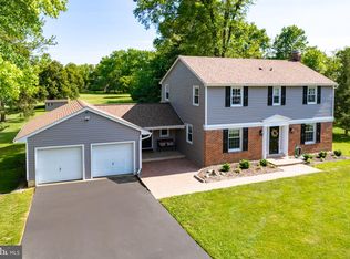 1023 Fulton Dr, Maple Glen, PA 19002