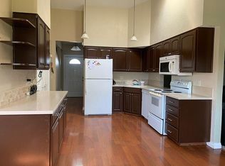 747 Calvin St, Eugene, OR 97401