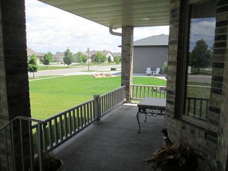 3rd image of 671 20 1/2 Ave E