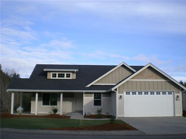 1st image of 999 Lakehurst Dr
