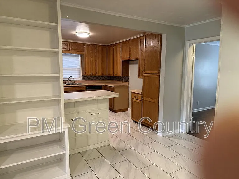 4357 S Rockford Pl — Photo 6