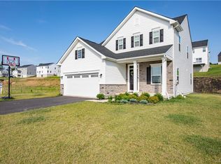 8216 Young Blvd, Fogelsville, PA 18051