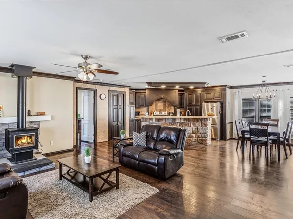 747 Vz County Road 3609, Edgewood, TX 75117
