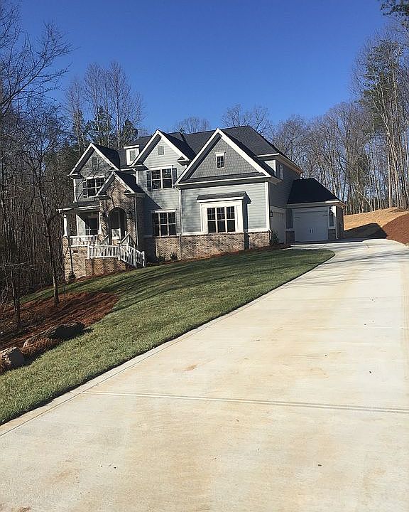 1st image of 111 Leeward Shoals Ln
