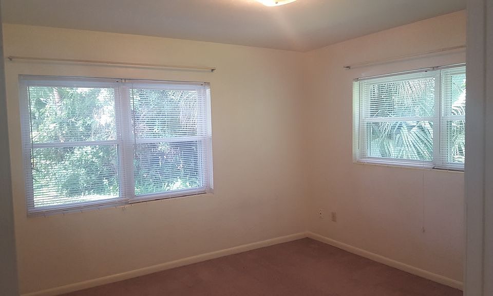 2nd image of 2405 Mashie Ct
