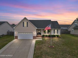 6933 Saint Julian Way, Fayetteville, NC 28314