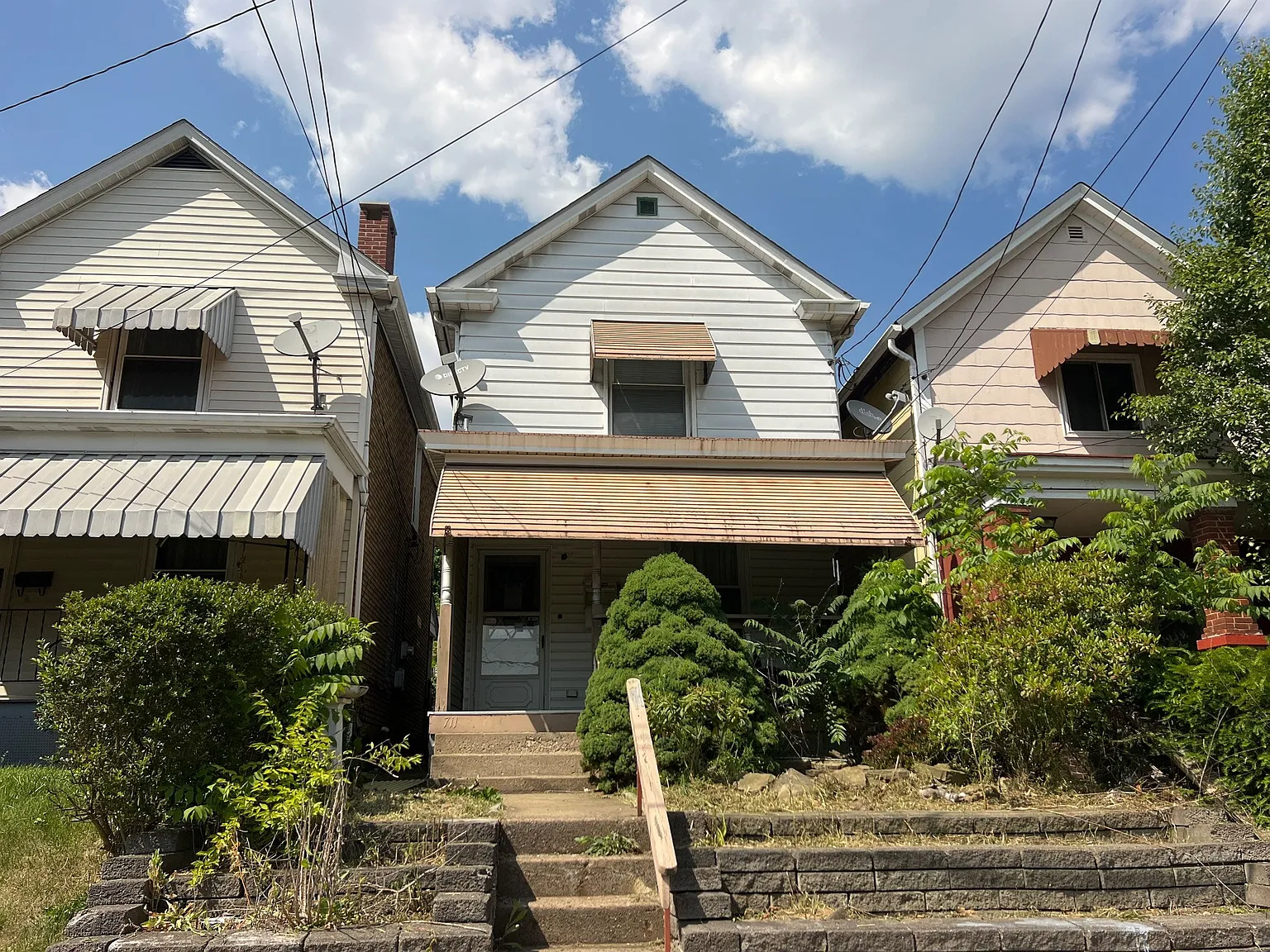 711 Waddell Ave photo 1